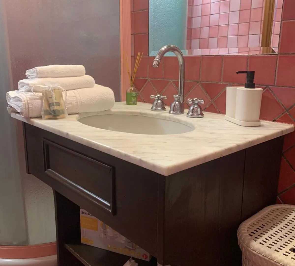 Monolocale Elvira Abbadesse Guest House Milan Italy