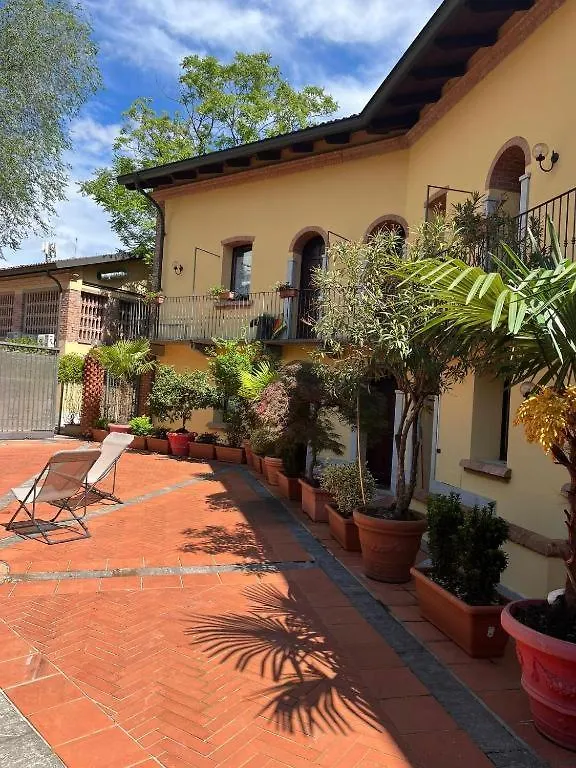 Apartment Monolocale Elvira Abbadesse Guest House Milan