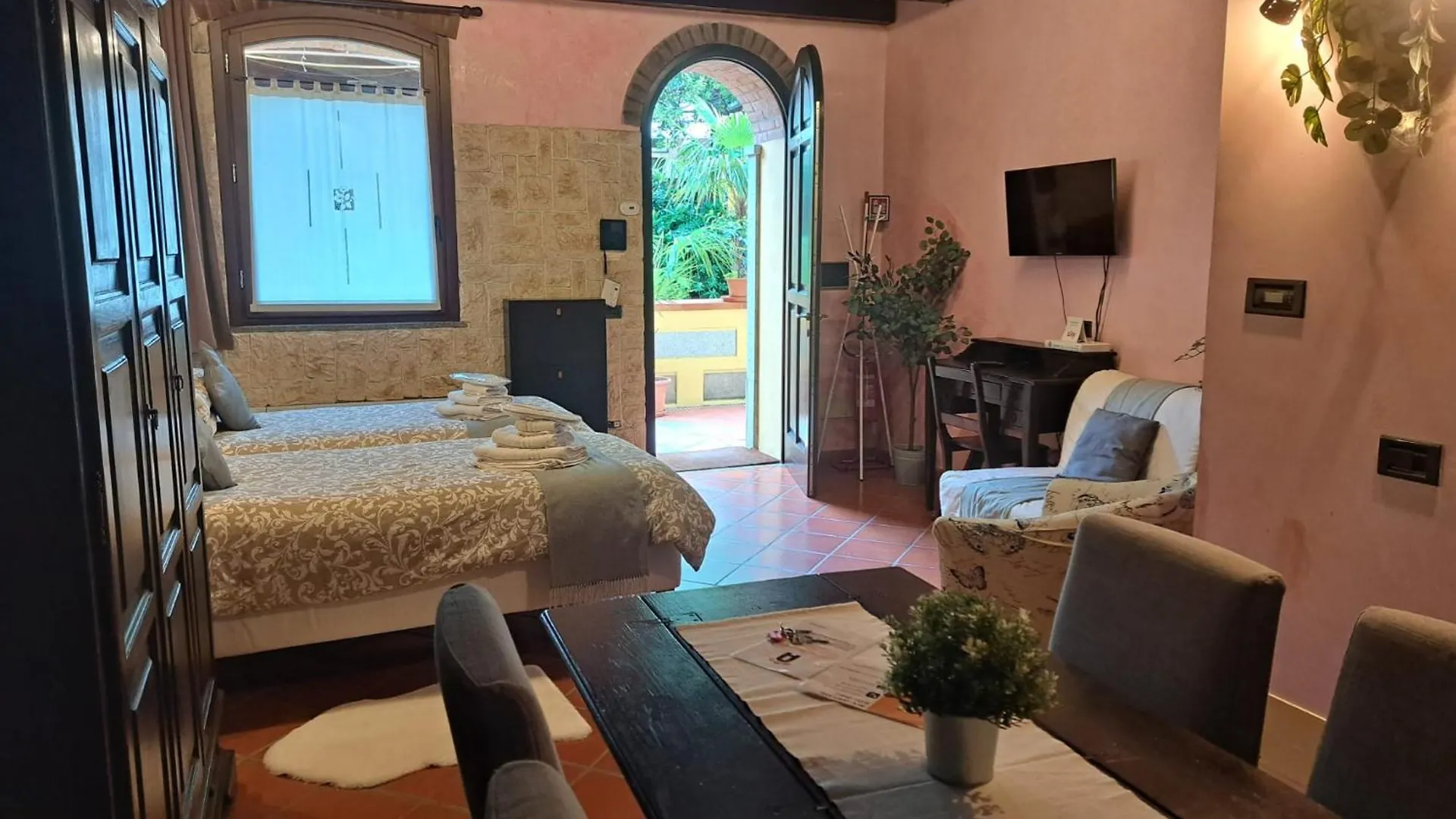 Monolocale Elvira Abbadesse Guest House Milán